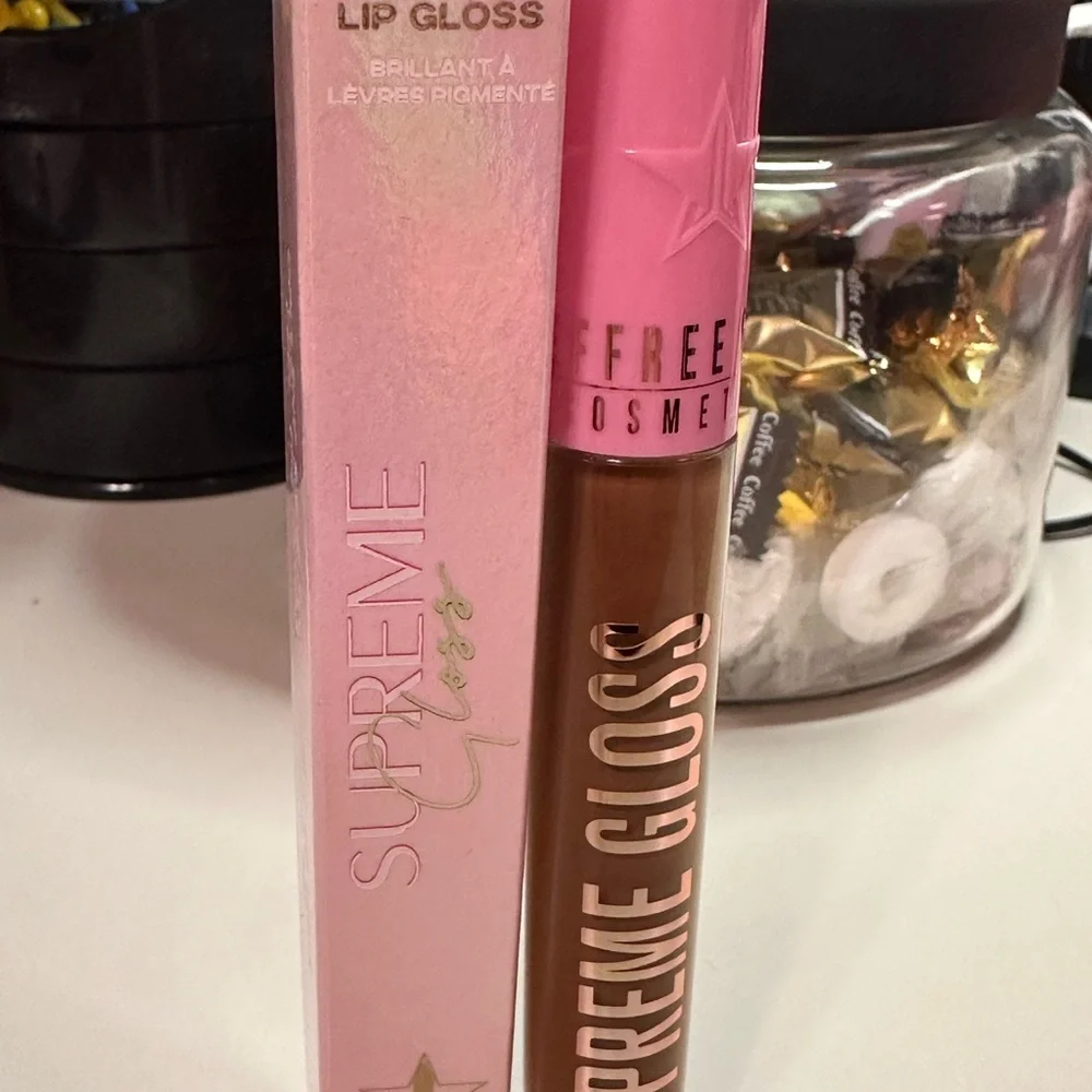 Jeffree Star Supreme Gloss in Top Shelf